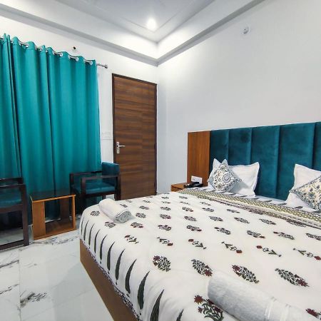 The Vinayak By Le Pension Stays Ришикеш Экстерьер фото
