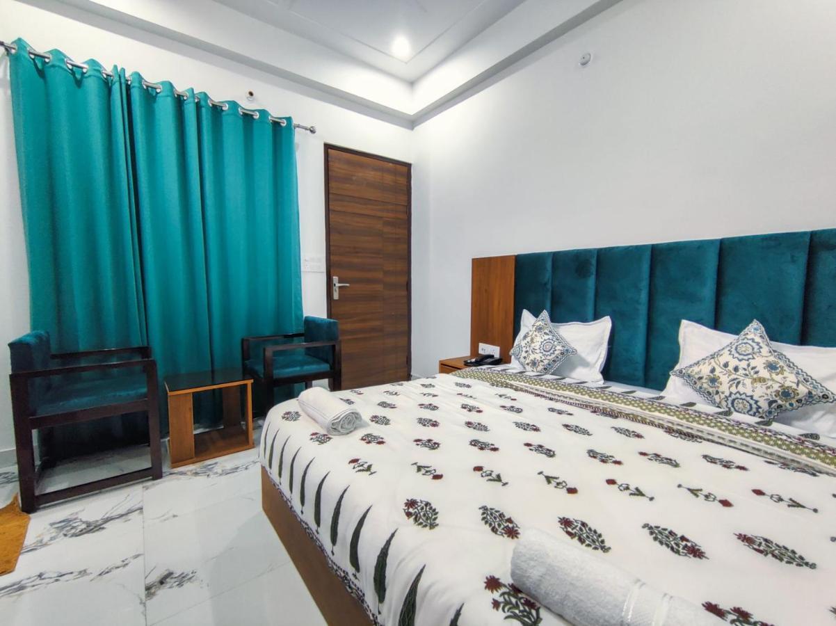 The Vinayak By Le Pension Stays Ришикеш Экстерьер фото